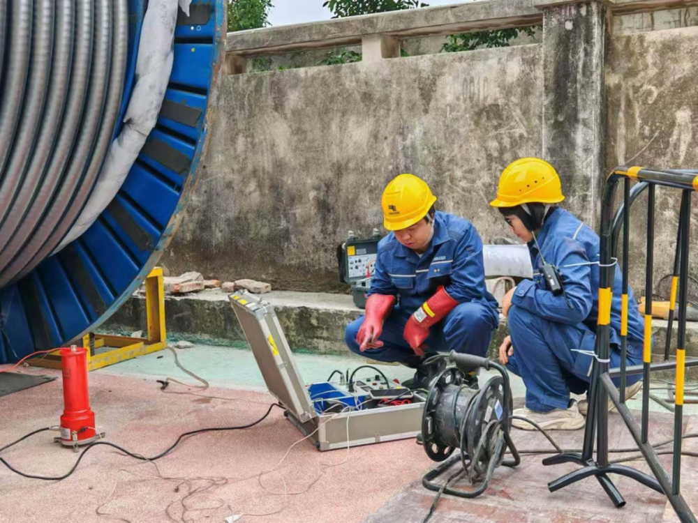 萬馬參研，國內首條110千伏國產(chǎn)導電炭黑屏蔽料電纜投運